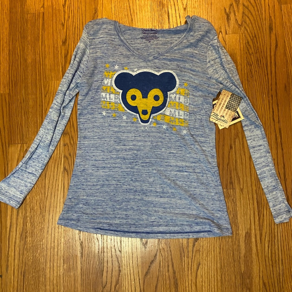 MLB Cubs Hooded Long Sleeve Shirt - Picture 2 of 4
